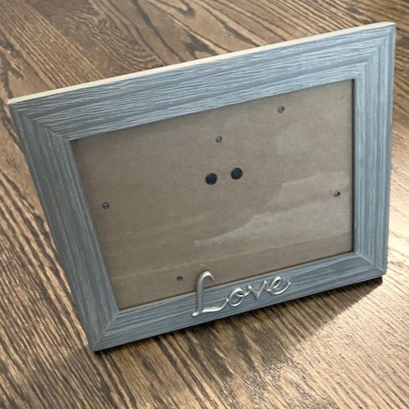 Other - "LOVE" Picture Frame